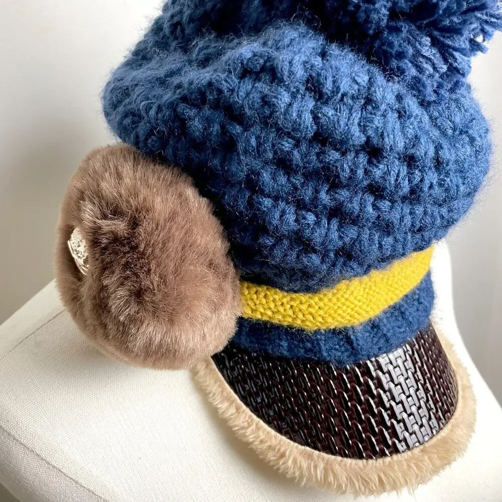 Vintage Drum‎ Majorette Knit Hat Faux Fur Pom Pom Marching Band Beanie Festival - Picture 2 of 5